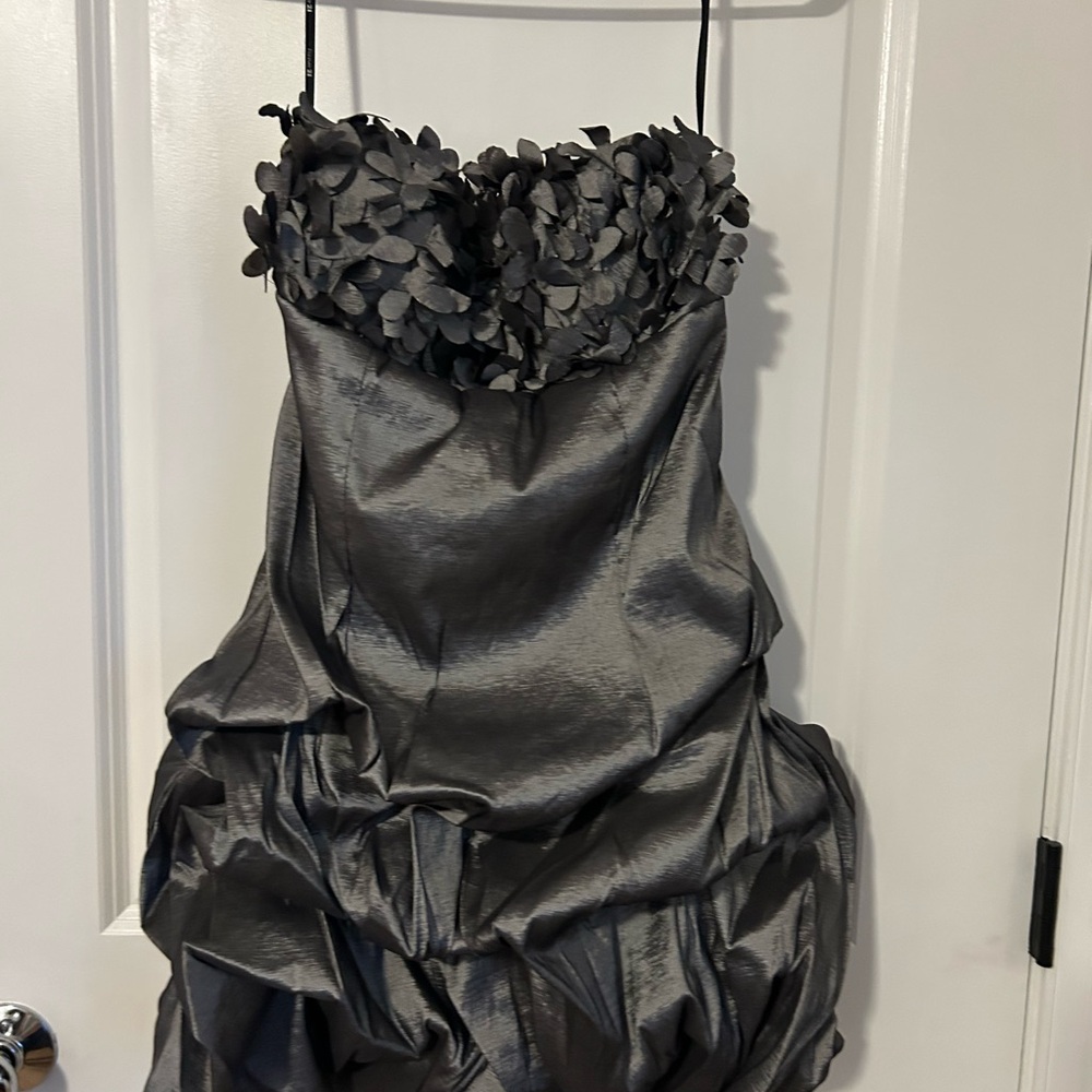 Forever 21 Strapless Floral Appliqué Cocktail Dress M Metallic